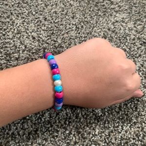 Cute beaded bracelet!